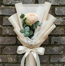 Букет цветов из:  Розы в Губино