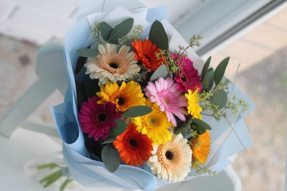 Букет цветов из: Герберы в Губино