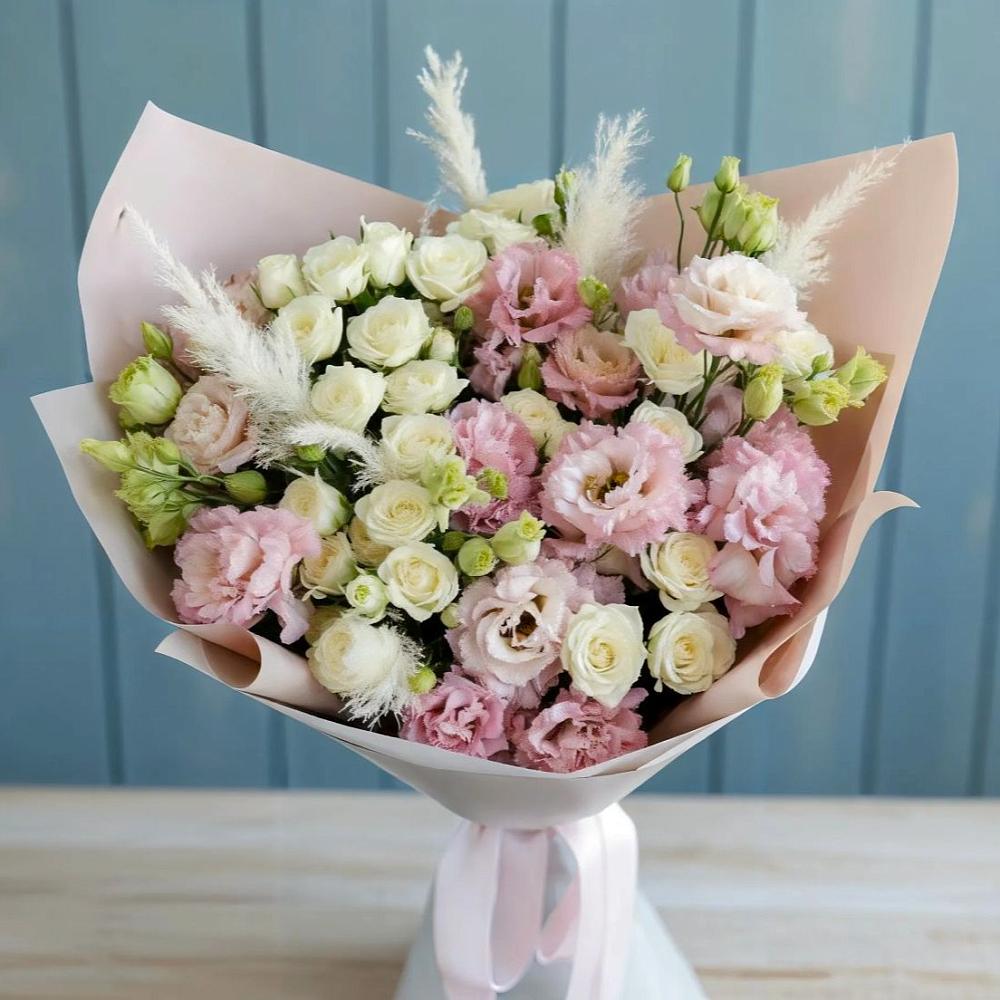 Букет цветов из: Альстромерии и Розы в Губино