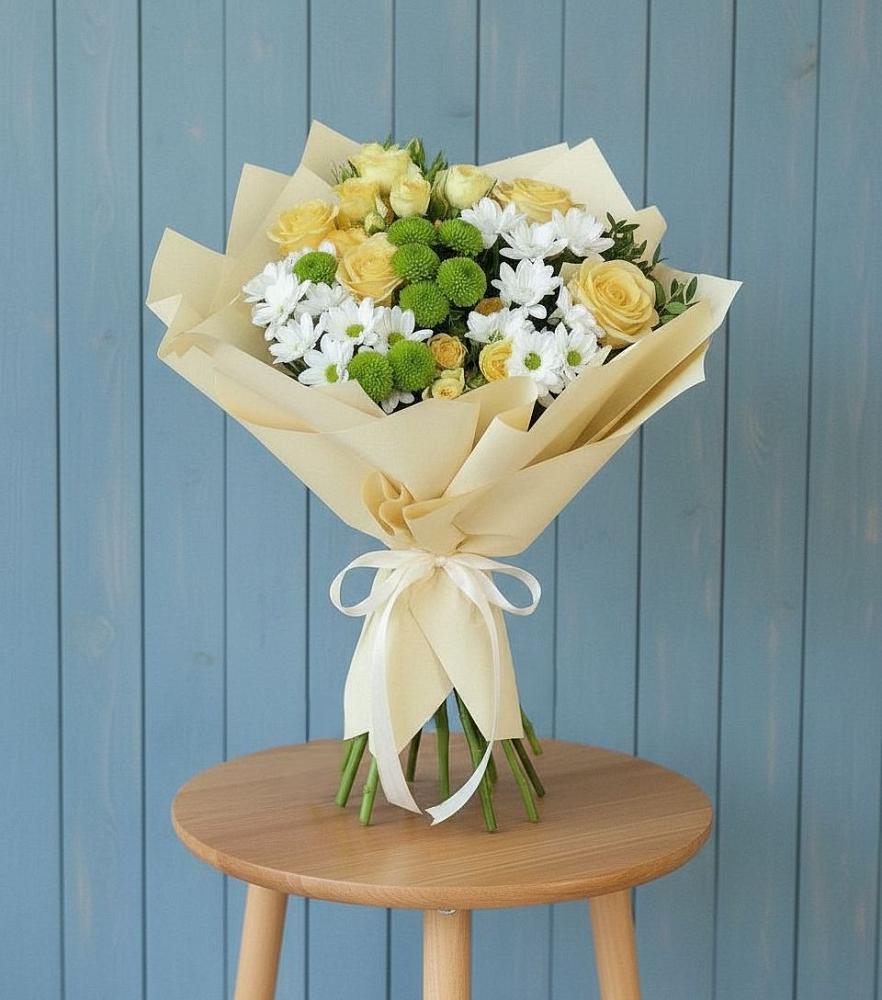 Букет цветов из: Хризантемы и Розы в Губино