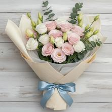 Букет цветов из:  Лизиантусы в Губино