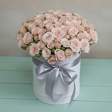 Цветочная композиция из Розы в шляпной коробке в Губино