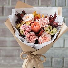 Букет цветов из:  Гвоздики, Хризантемы и Розы в Губино