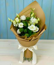 Букет цветов из:  Хризантемы и Лизиантусы #REPLACE_PRED# Губино