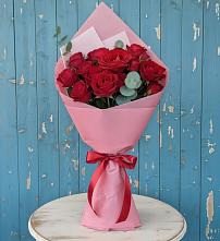 Букет цветов из:  Розы в Губино