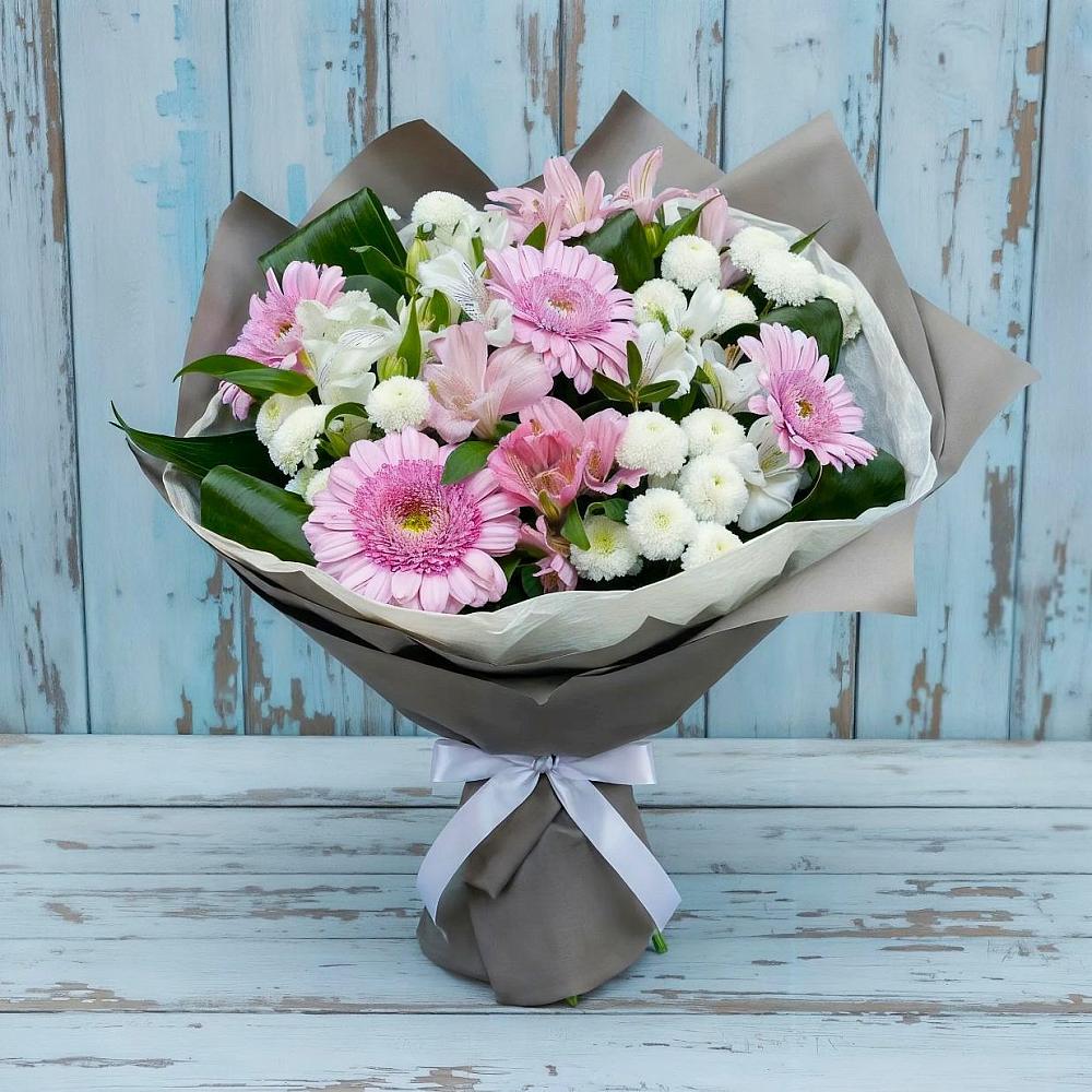 Букет цветов из: Герберы, Альстромерии и Хризантемы в Губино
