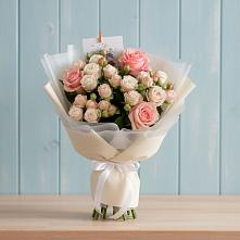 Букет цветов из:  Розы в Губино